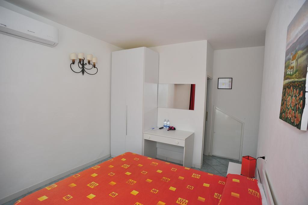 Albergo Dei 10 Colori Проккио Экстерьер фото