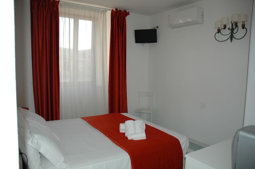 Albergo Dei 10 Colori Проккио Экстерьер фото
