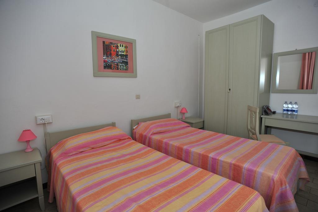 Albergo Dei 10 Colori Проккио Экстерьер фото